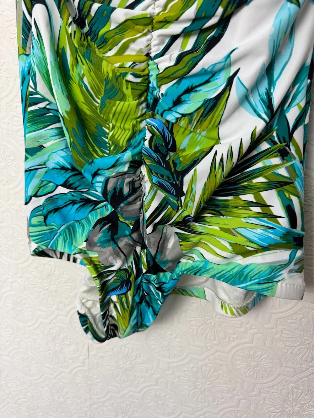 Maxine of Hollywood Tropical One Piece Swimsuit Plus Size 20W Tummy Control NWT - Picture 4 of 10